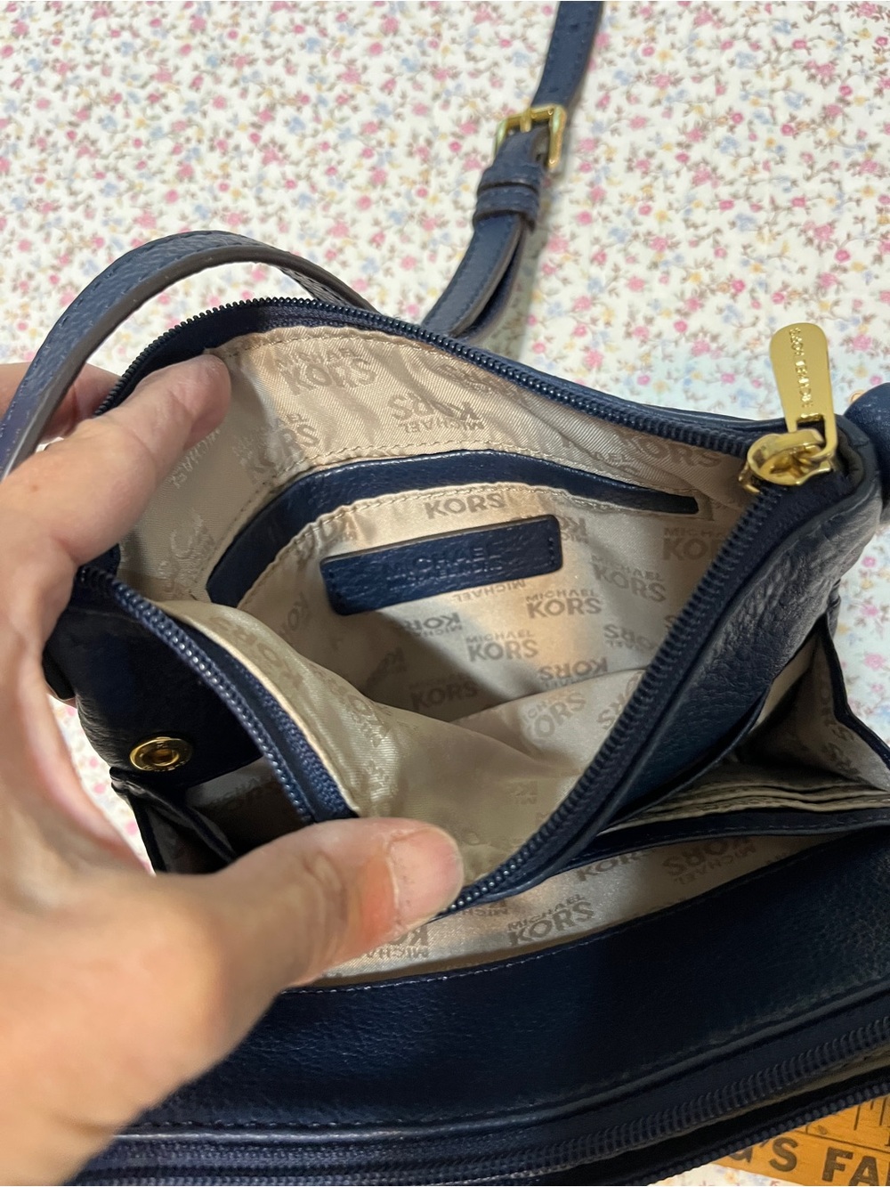 Michael Kors Fulton Navy Crossbody with Gold MK Emblem - Picture 4 of 5